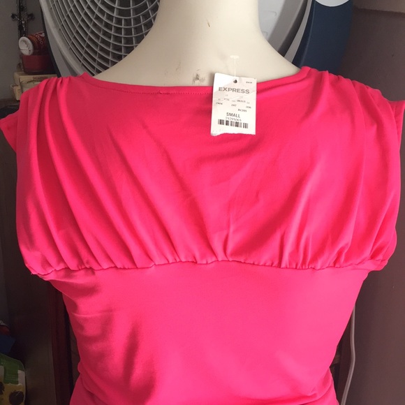 💕EXPRESS TOP💕 - Picture 3 of 4